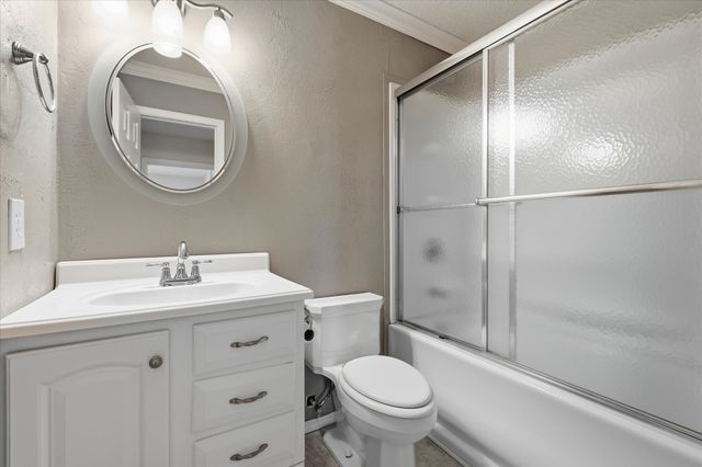 8766 Webb Road, Ponder, TX 76259