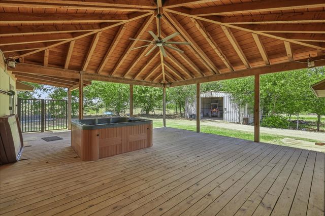 8766 Webb Road, Ponder, TX 76259