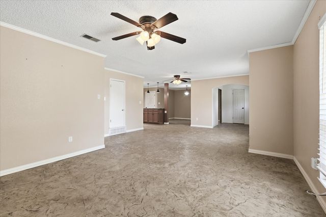 8766 Webb Road, Ponder, TX 76259