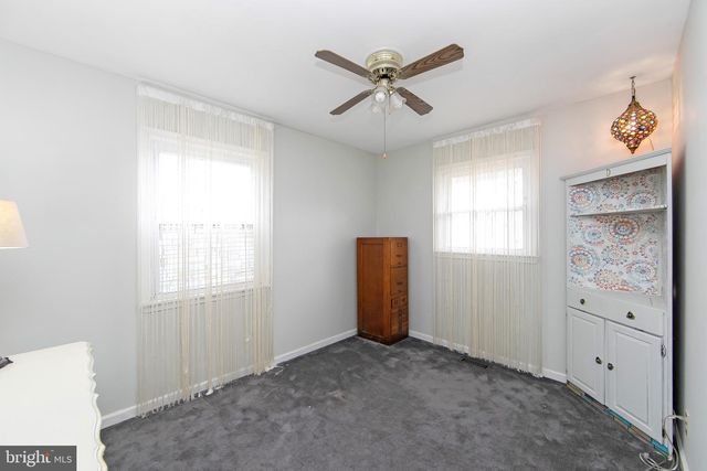 17 S WALNUT CIR, West Berlin, NJ 08091