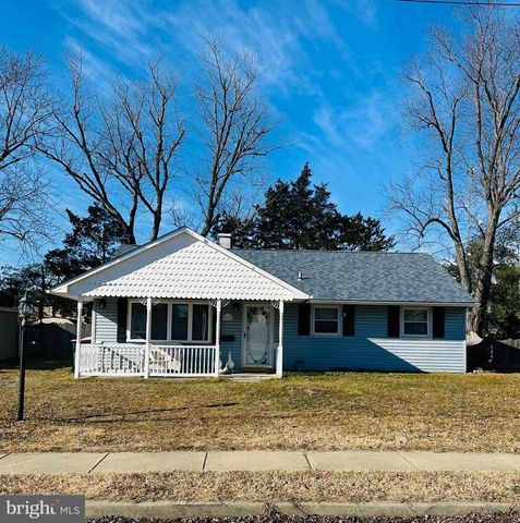 17 S WALNUT CIR, West Berlin, NJ 08091