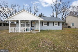 17 S WALNUT CIR, West Berlin, NJ 08091