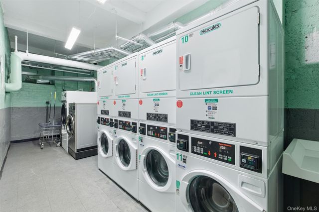 325 Main Street 6H, White Plains, NY 10601