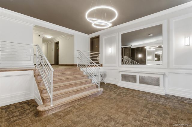 325 Main Street 6H, White Plains, NY 10601