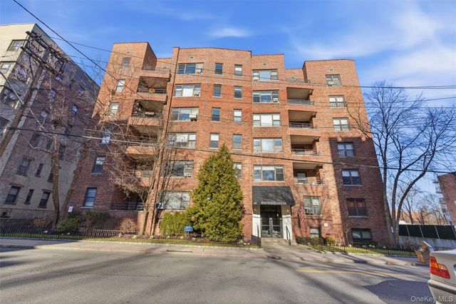 325 Main Street 6H, White Plains, NY 10601