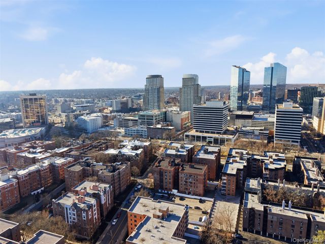 325 Main Street 6H, White Plains, NY 10601