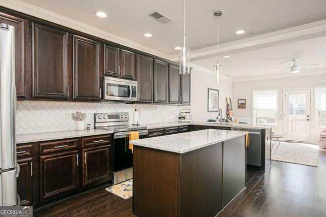 623 Sweet Bay Ridge, Woodstock, GA 30188