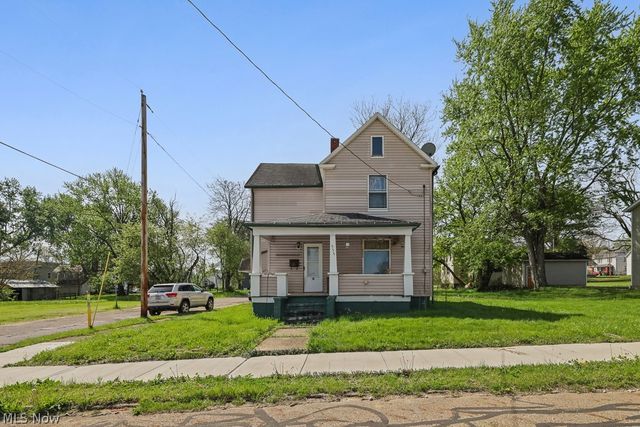 955 E Summit Street, Alliance, OH 44601