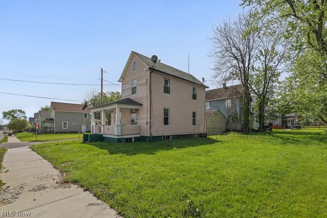 955 E Summit Street, Alliance, OH 44601