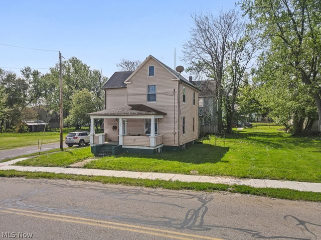 955 E Summit Street, Alliance, OH 44601