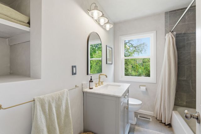 86 Evelyn Dr, Nashville, TN 37210