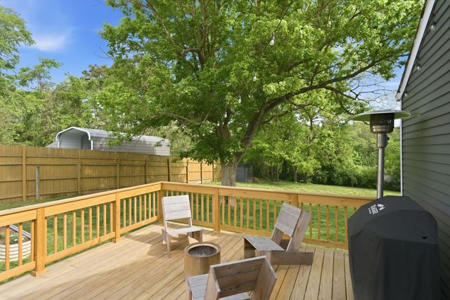 86 Evelyn Dr, Nashville, TN 37210