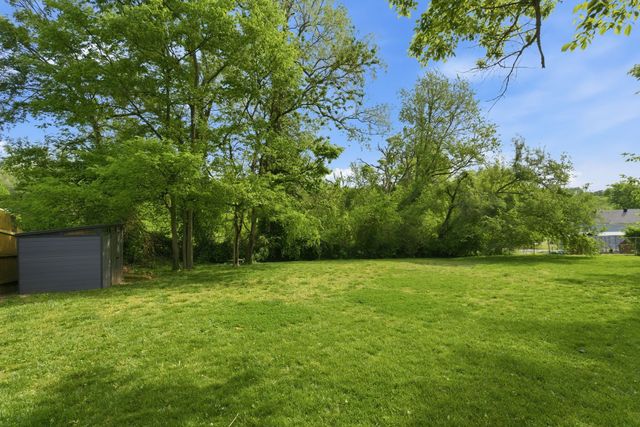 86 Evelyn Dr, Nashville, TN 37210