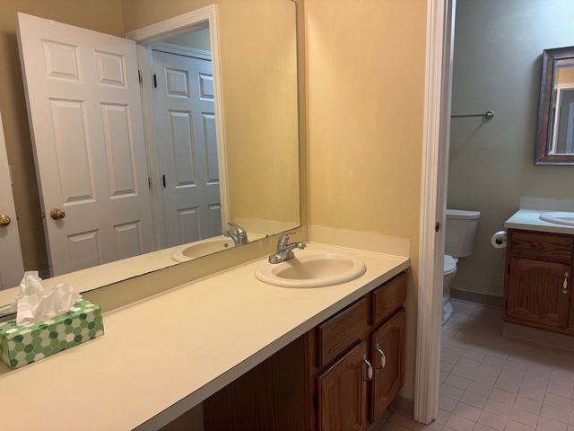 283 Privilege Street 4, Woonsocket, RI 02895