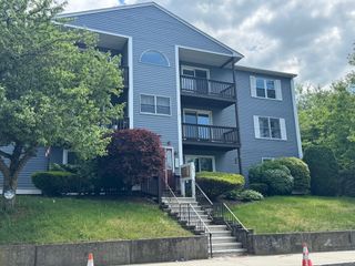 283 Privilege Street 4, Woonsocket, RI 02895