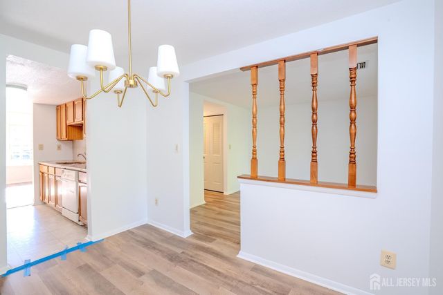 49 Cottonwood Court, South Brunswick, NJ 08852