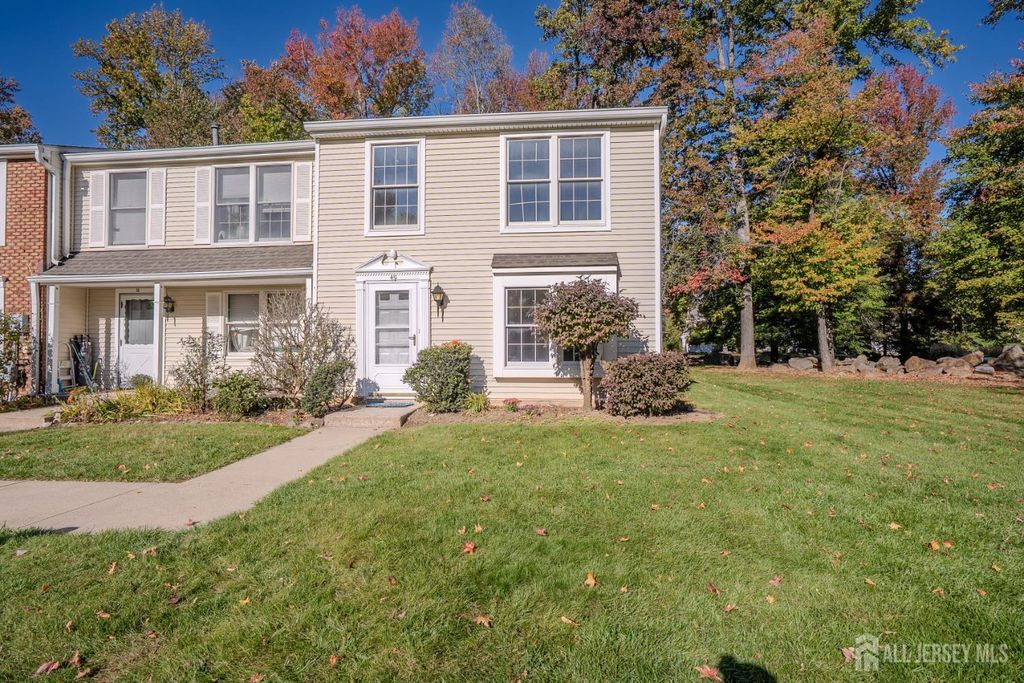 49 Cottonwood Court, South Brunswick, NJ 08852