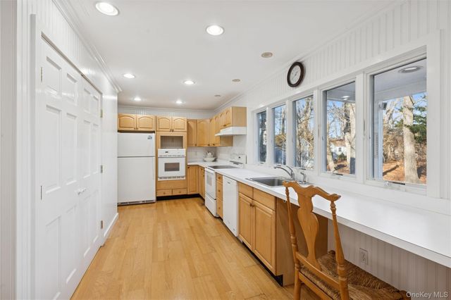 69 Tuthill Point Road, East Moriches, NY 11940