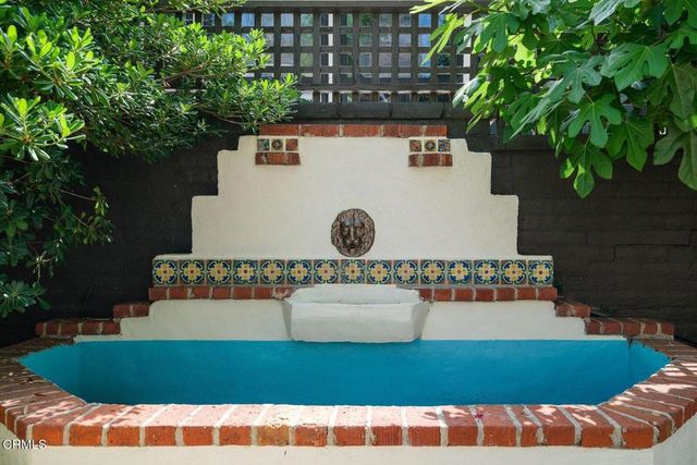 2384 E Orange Grove Boulevard, Pasadena, CA 91104