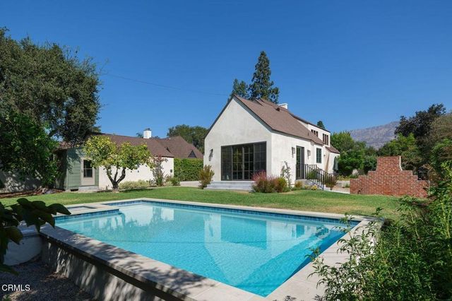 2384 E Orange Grove Boulevard, Pasadena, CA 91104