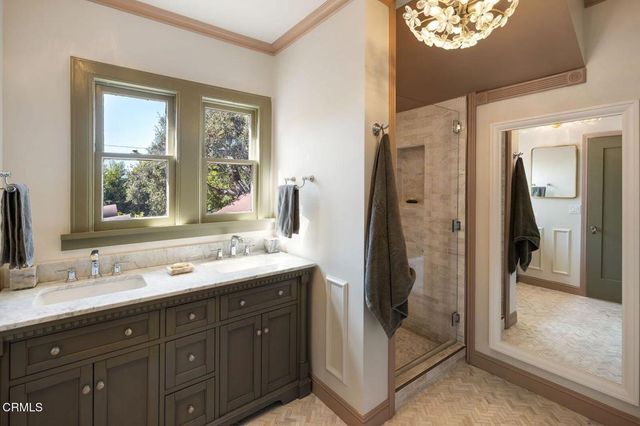 2384 E Orange Grove Boulevard, Pasadena, CA 91104