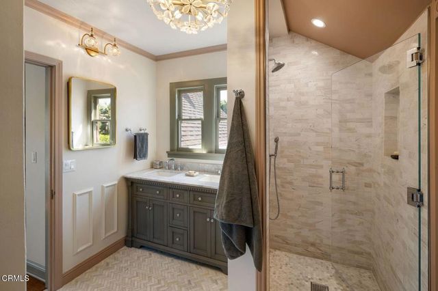 2384 E Orange Grove Boulevard, Pasadena, CA 91104