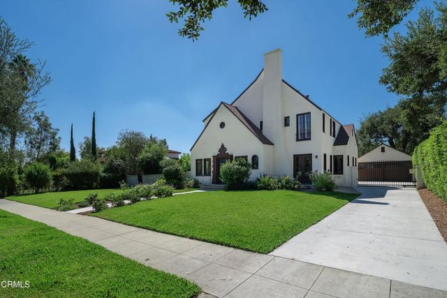 2384 E Orange Grove Boulevard, Pasadena, CA 91104