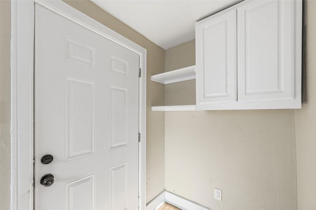 2639 Burger Avenue, Dallas, TX 75215