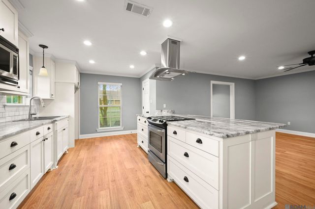 17424 Wirth Place, Prairieville, LA 70769