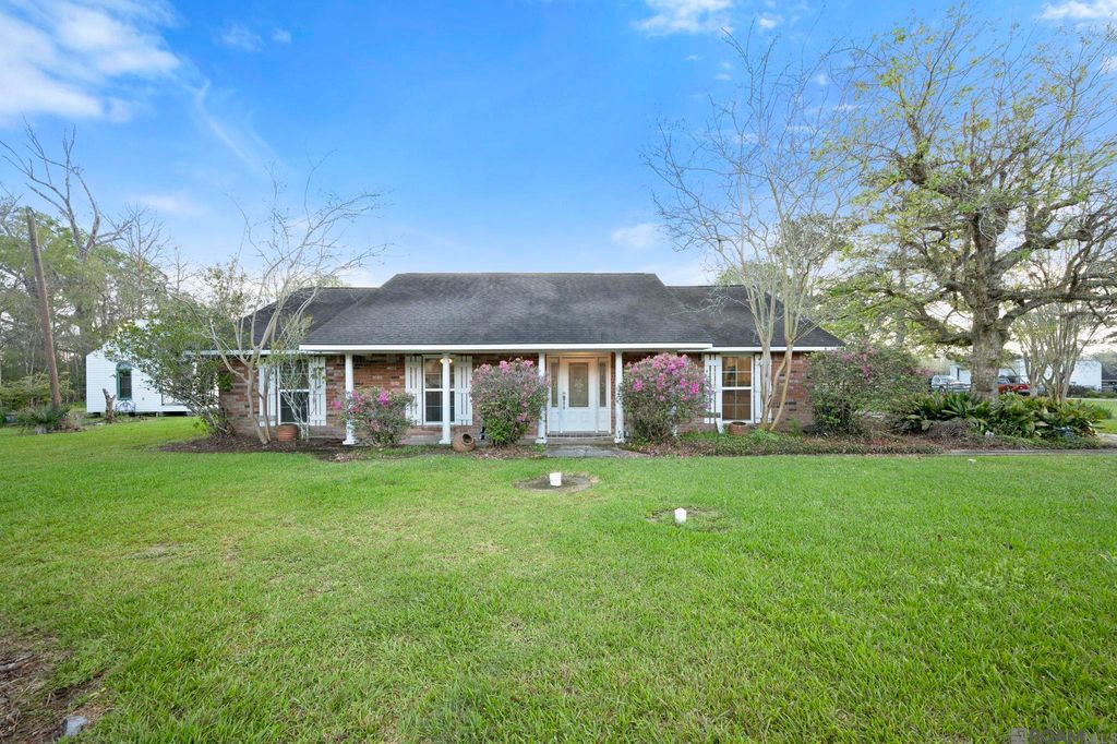 17424 Wirth Place, Prairieville, LA 70769