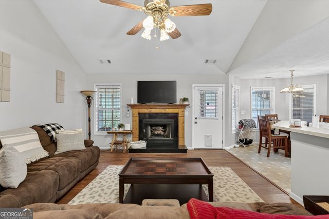 249 Southern Walk Circle, Gray, GA 31032