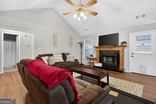 249 Southern Walk Circle, Gray, GA 31032