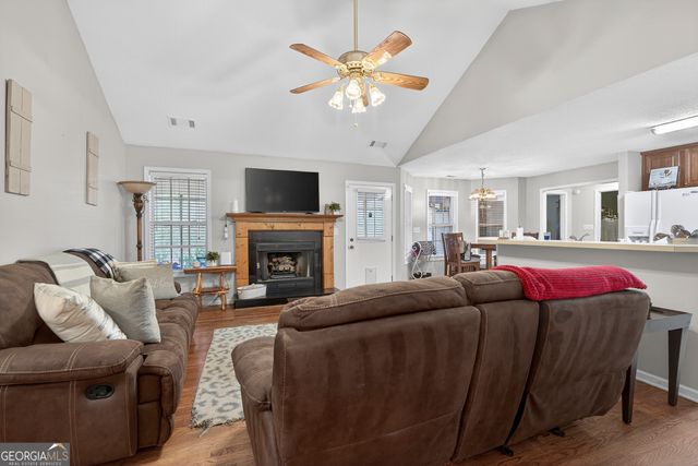 249 Southern Walk Circle, Gray, GA 31032