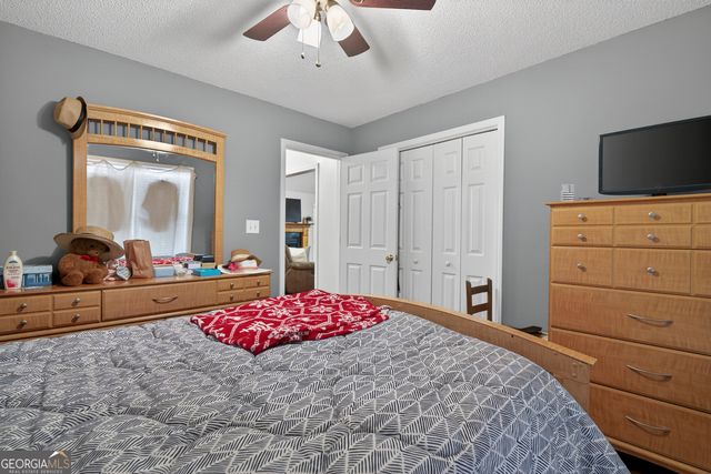 249 Southern Walk Circle, Gray, GA 31032