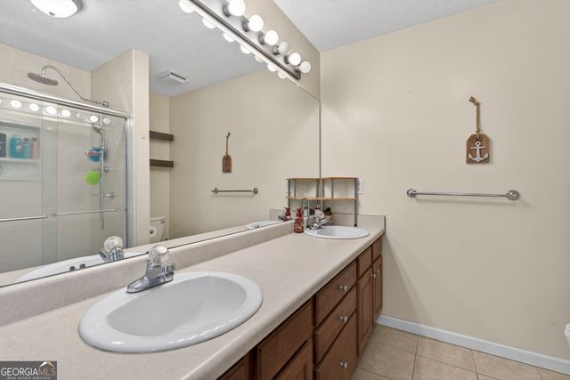 249 Southern Walk Circle, Gray, GA 31032