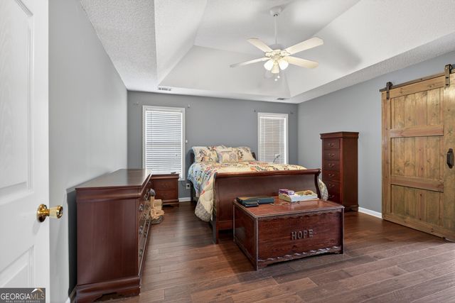 249 Southern Walk Circle, Gray, GA 31032