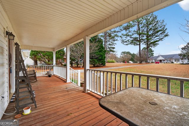 249 Southern Walk Circle, Gray, GA 31032