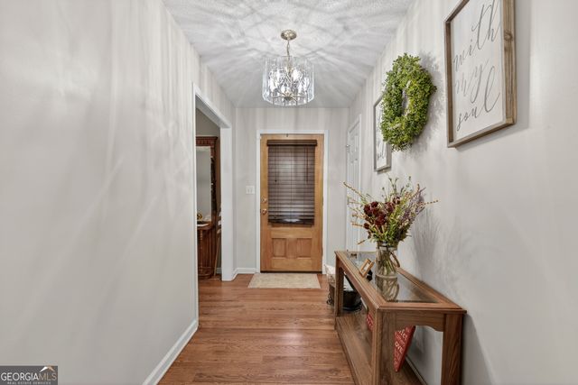 249 Southern Walk Circle, Gray, GA 31032