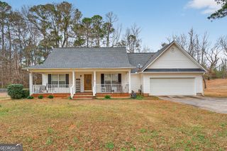 249 Southern Walk Circle, Gray, GA 31032