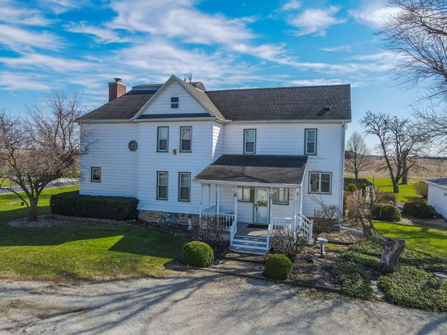 11526 N 3500w Road, Manteno, IL 60950