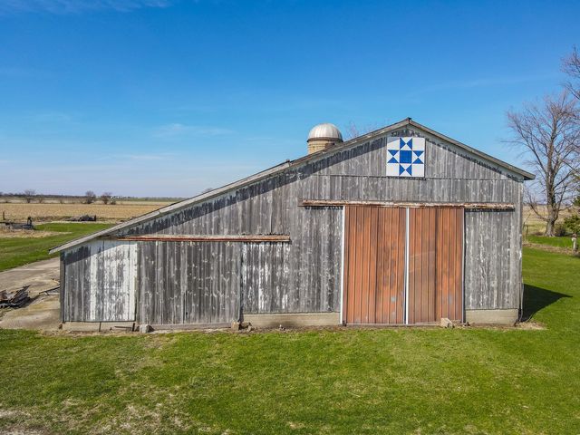 11526 N 3500w Road, Manteno, IL 60950