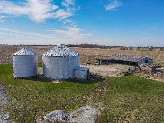 11526 N 3500w Road, Manteno, IL 60950