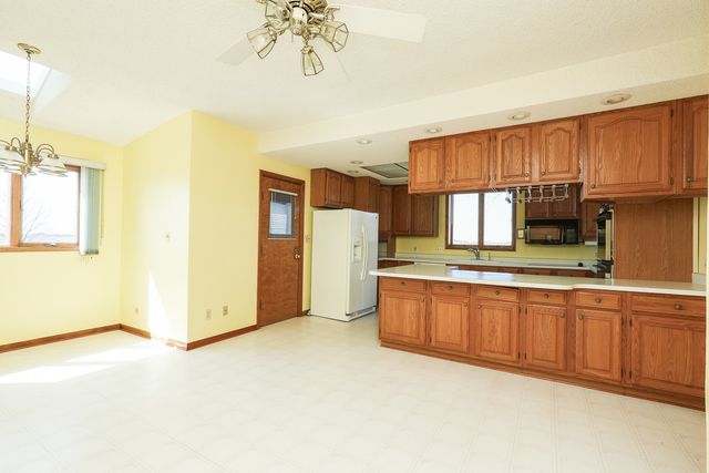 11526 N 3500w Road, Manteno, IL 60950