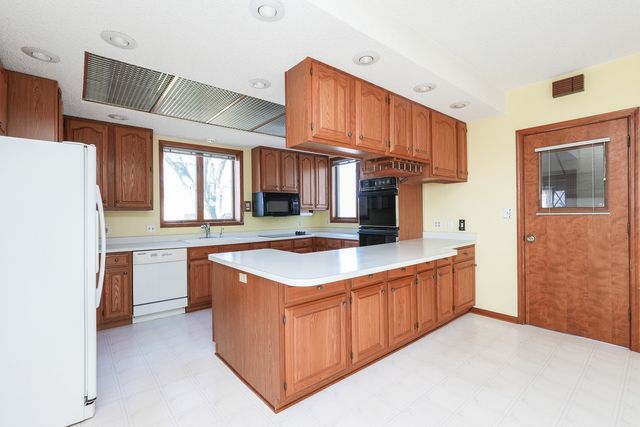 11526 N 3500w Road, Manteno, IL 60950