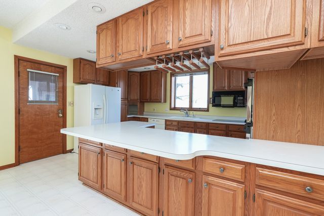 11526 N 3500w Road, Manteno, IL 60950