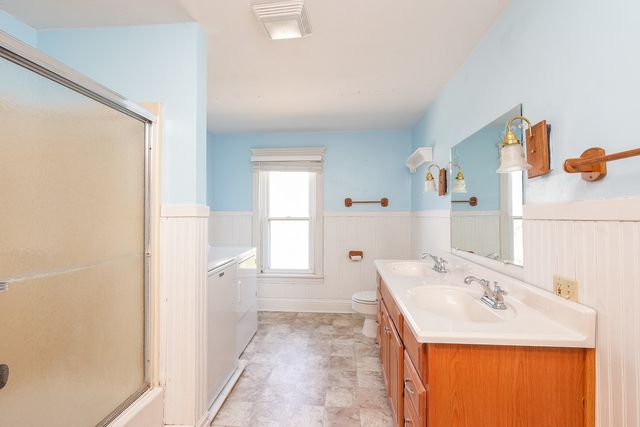 11526 N 3500w Road, Manteno, IL 60950