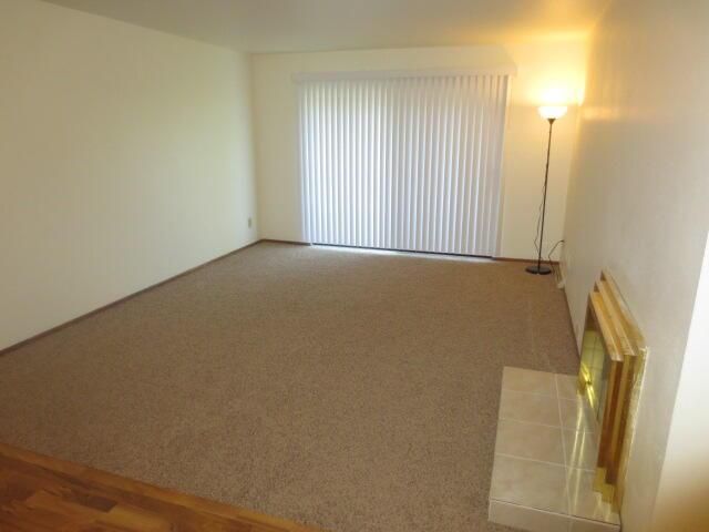 6050 W Calumet ROAD #202F, Milwaukee, WI 53223