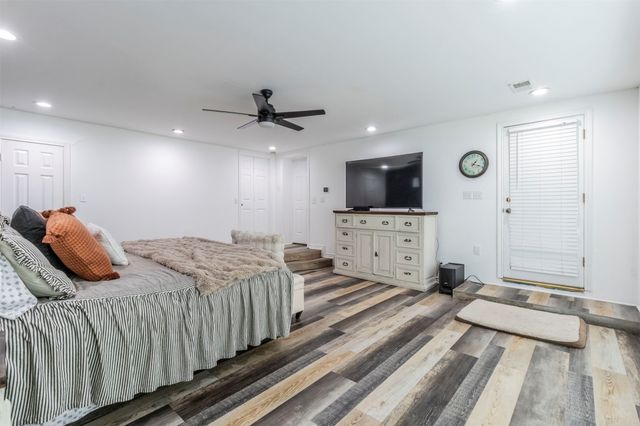 9207 Angora Street, Dallas, TX 75218