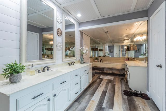 9207 Angora Street, Dallas, TX 75218