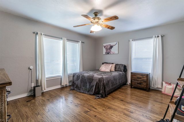 9207 Angora Street, Dallas, TX 75218